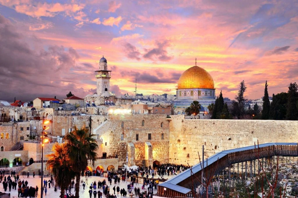 Holy Land Travel Guide